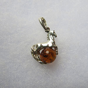 Pendentif Pgase - bijou ambre et argent